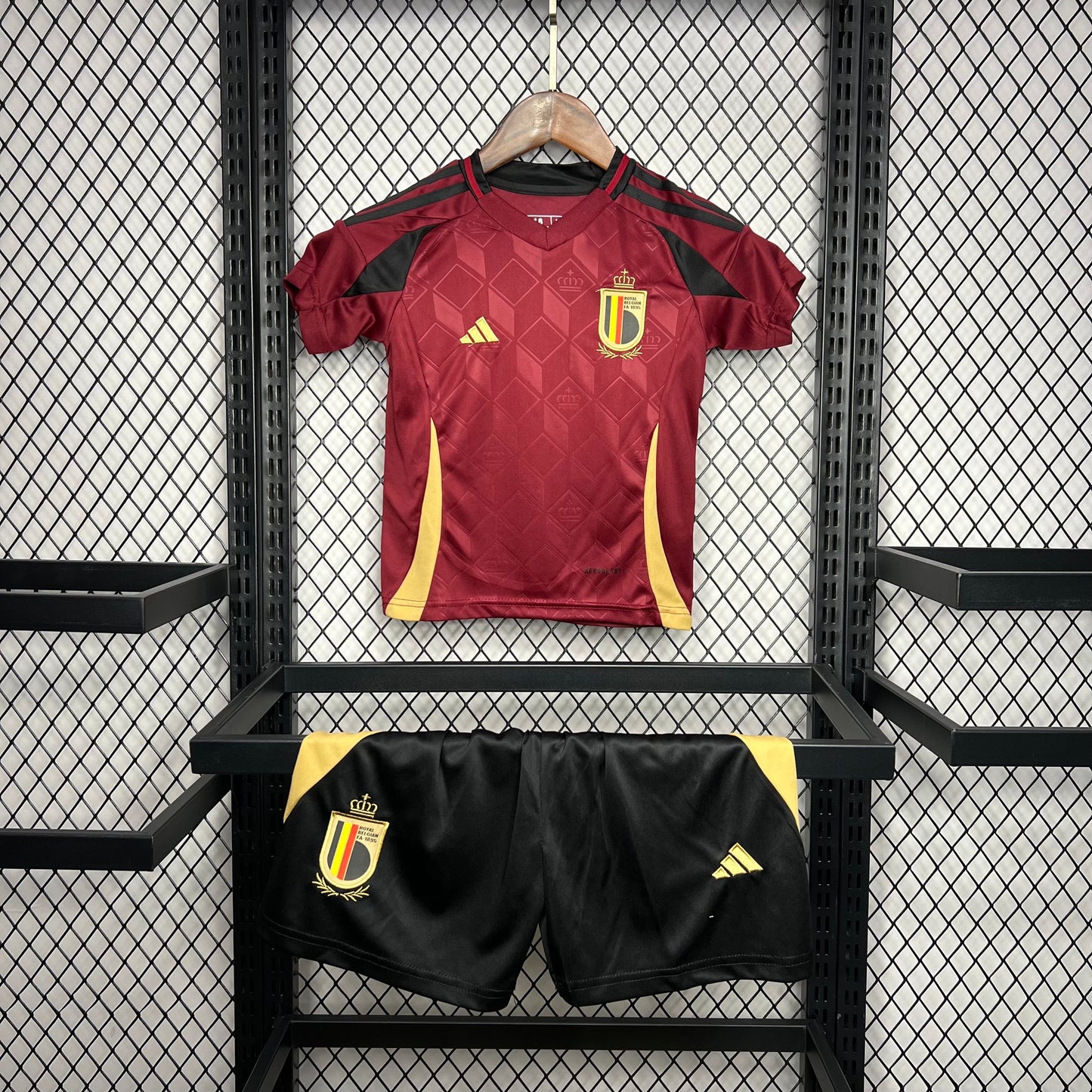 Bélgica Secundária Kit Criança 24-25