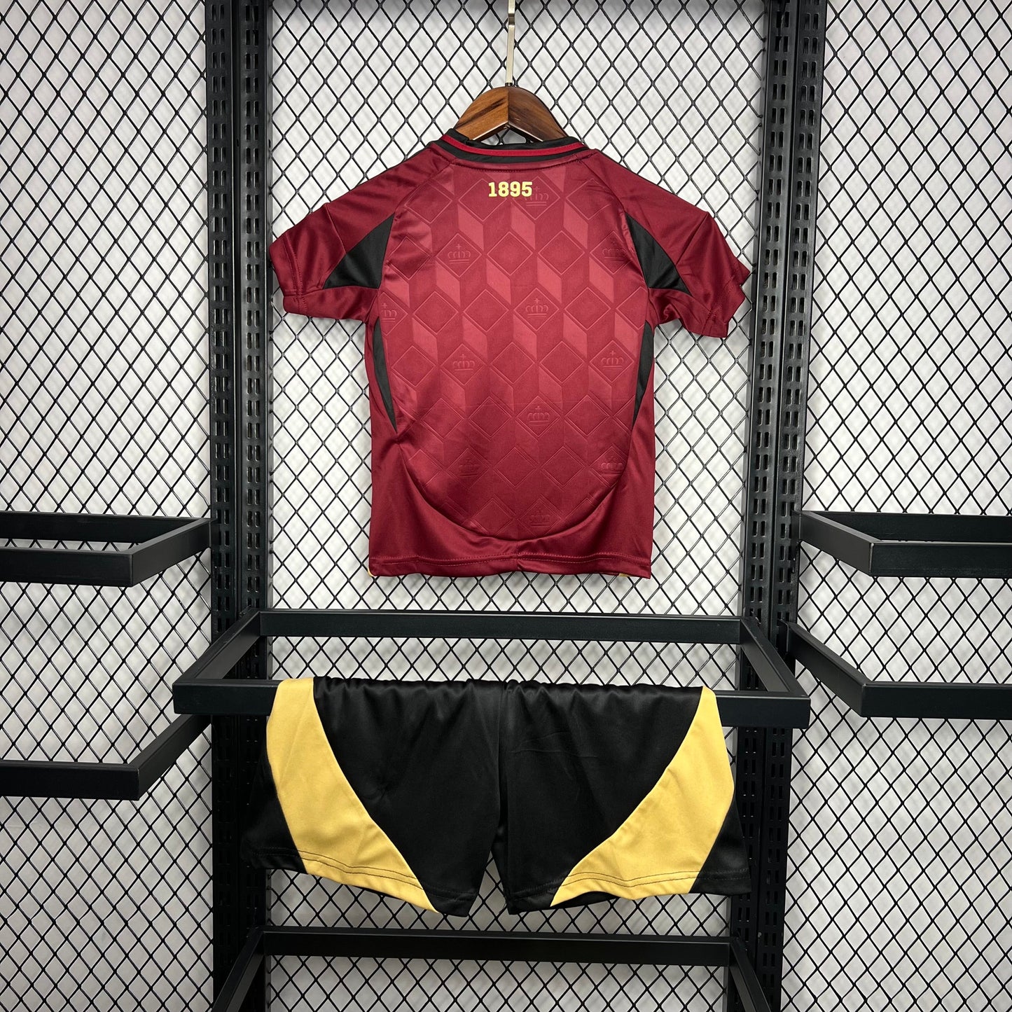 Bélgica Secundária Kit Criança 24-25