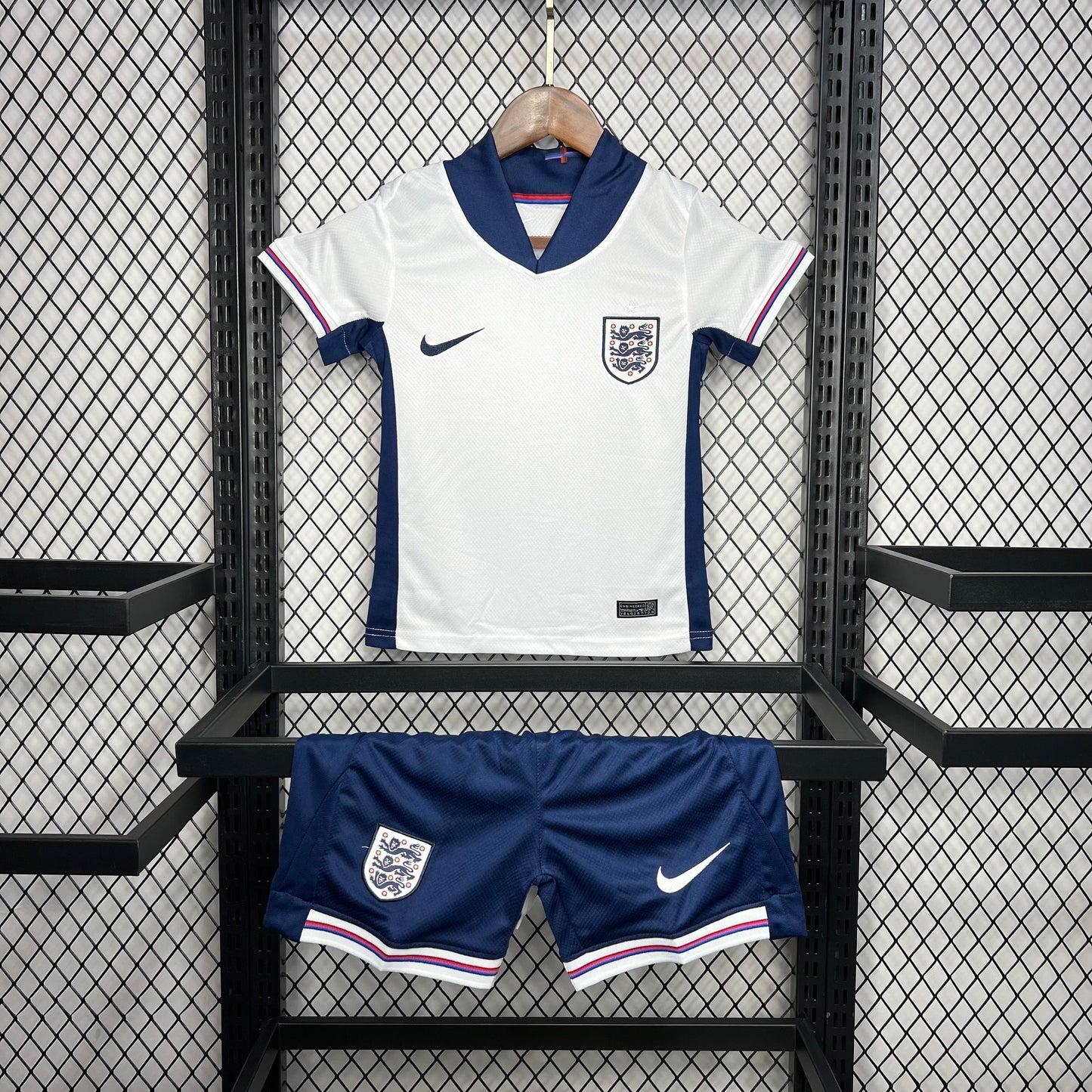 Inglaterra Principal Kit Criança 24-25