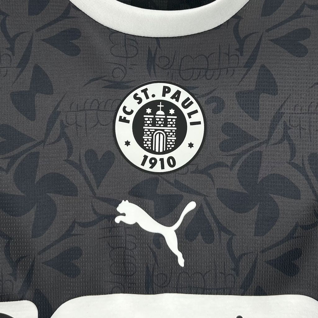 St. Pauli Alternativa 25-26