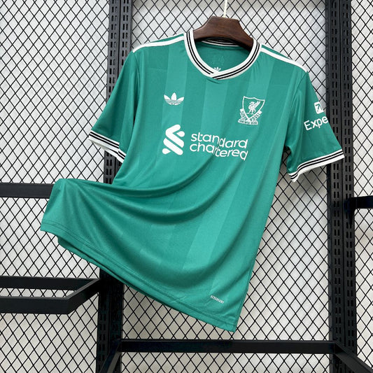 Liverpool Alternativa 25-26