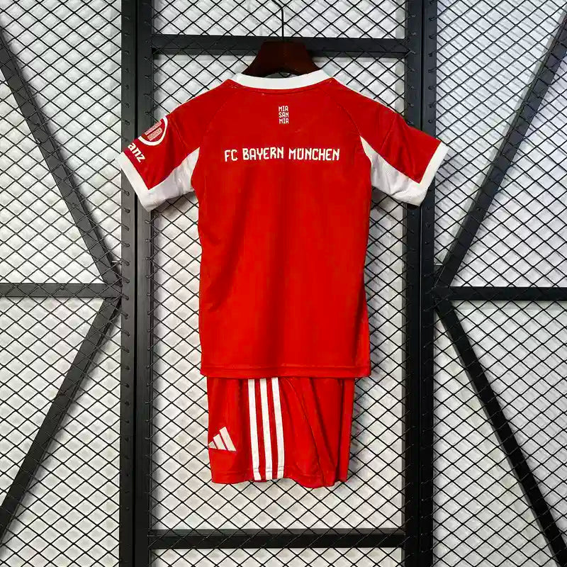 Bayern Munique Principal Kit Criança 25-26