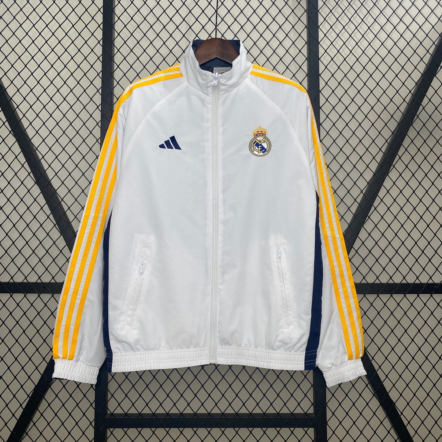 Casaco Reversível Real Madrid 24-25