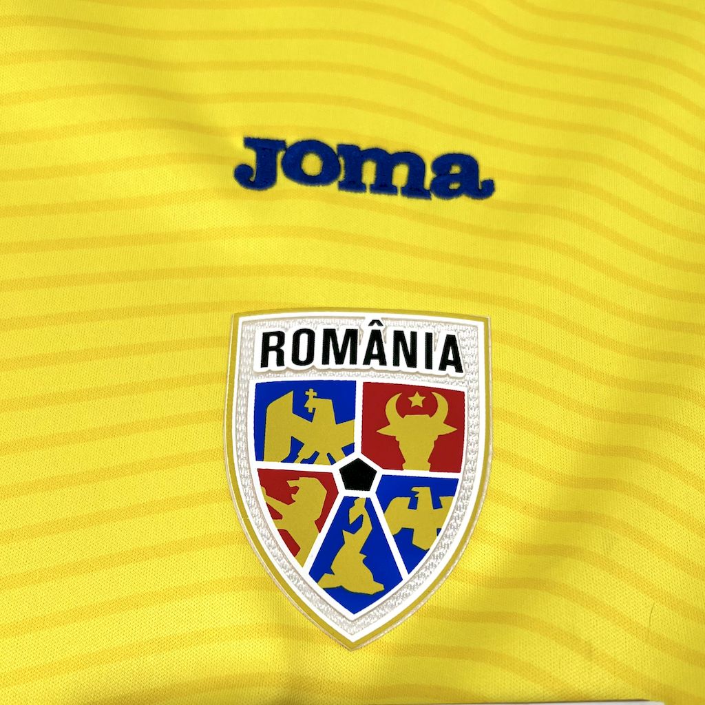 Roménia Principal 25-26