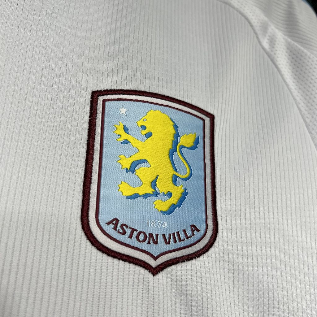 Aston Villa Secundária 24-25