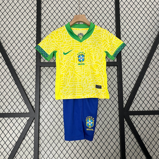 Brasil Principal Kit Criança 24-25