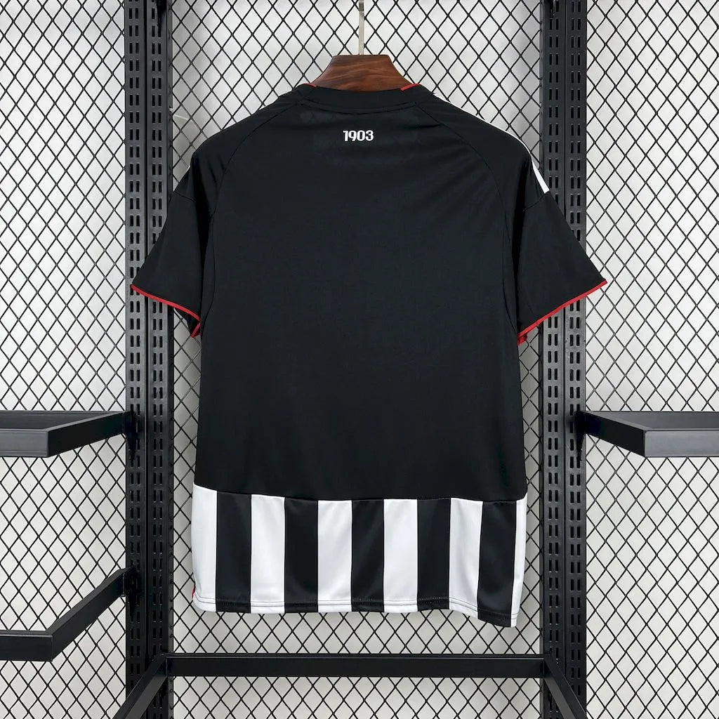 Besiktas Secundária 25-26