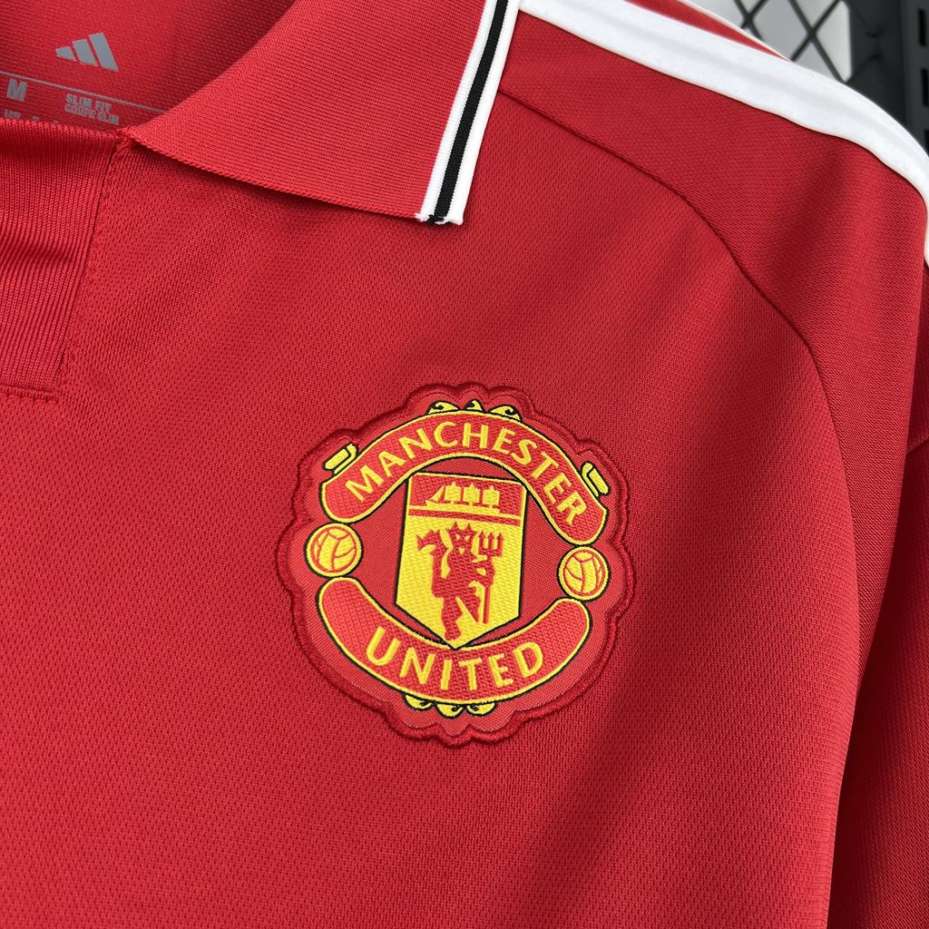 Manchester United 26-27