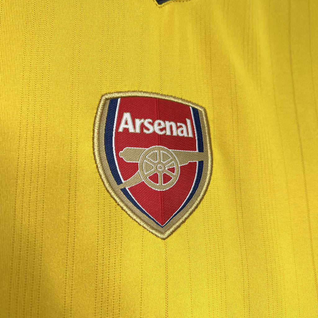 Arsenal Retro 05-06