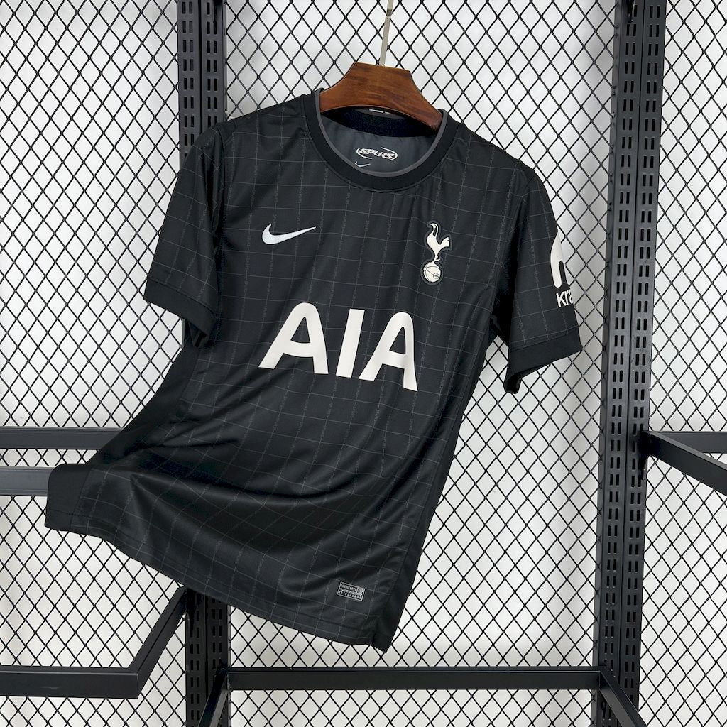 Tottenham Secundária 25-26