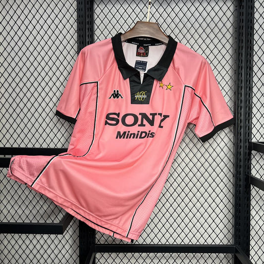 Juventus Retro 97-98