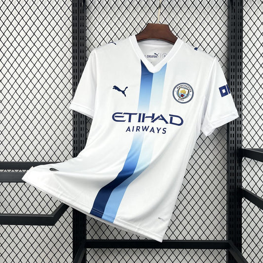 Manchester City Alternativa 26-27