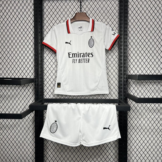 Milan Secundária Kit Criança 24-25