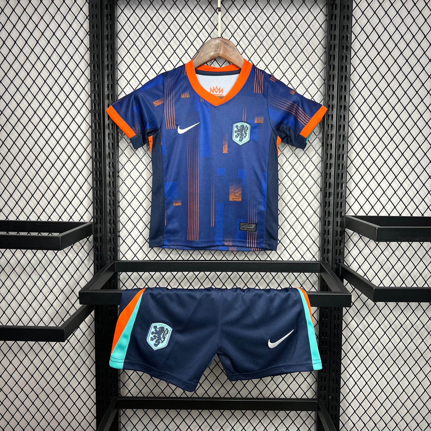 Holanda Secundária Kit Criança 24-25