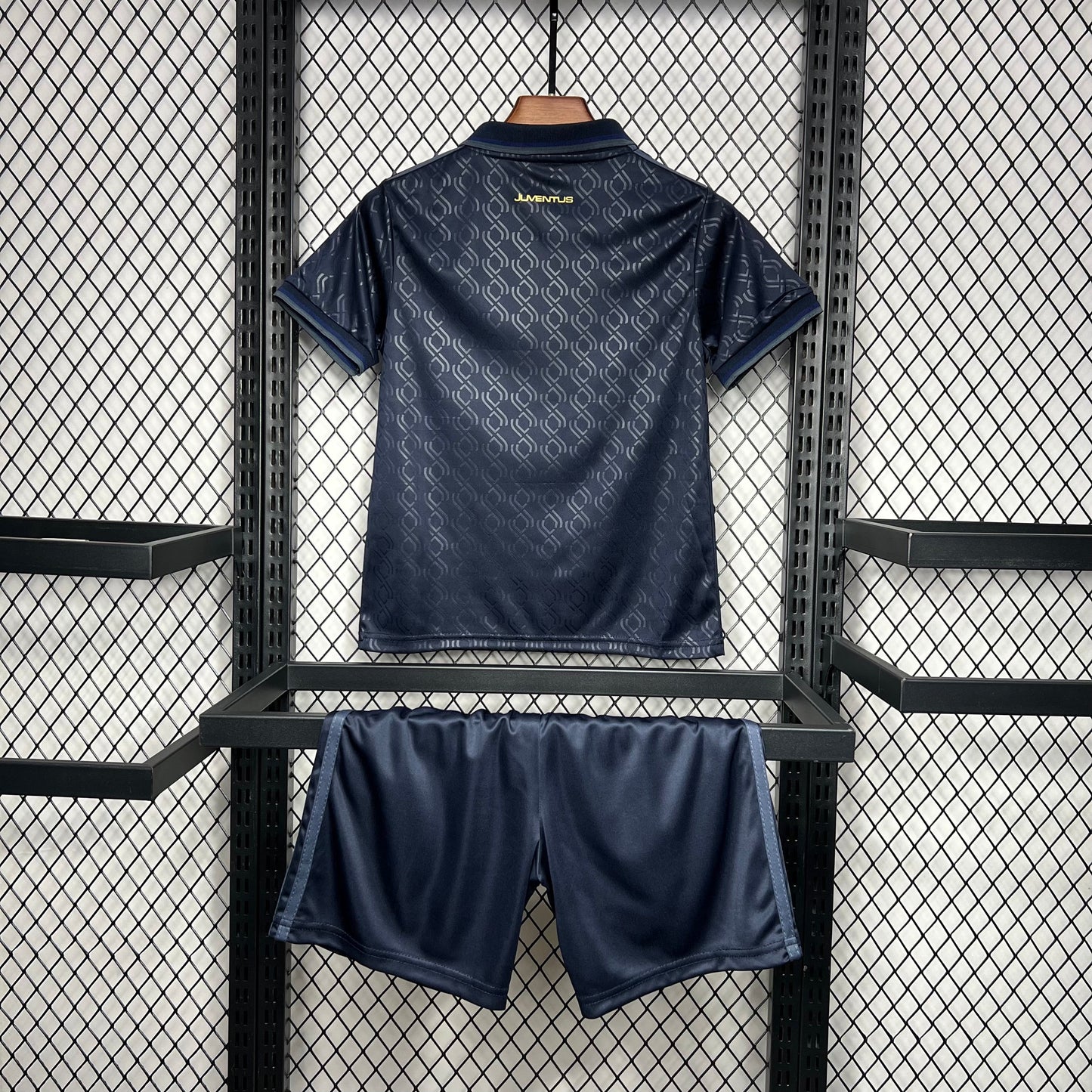 Juventus Alternativa Kit Criança 24-25