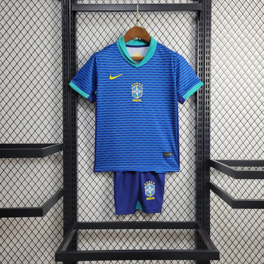 Brasil Secundária Kit Criança 24-25