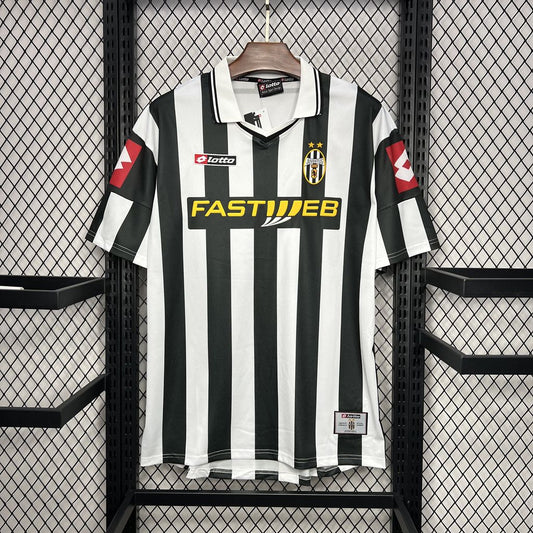 Juventus Retro 01-02