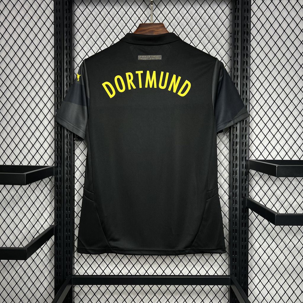 Dortmund Secundária 24-25